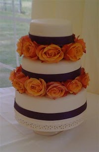 Harlequin Wedding and Occasion Cakes of Cheltenham 1065705 Image 2